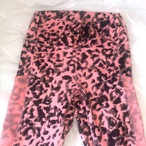 Fabletics Pink Leggings NWT!